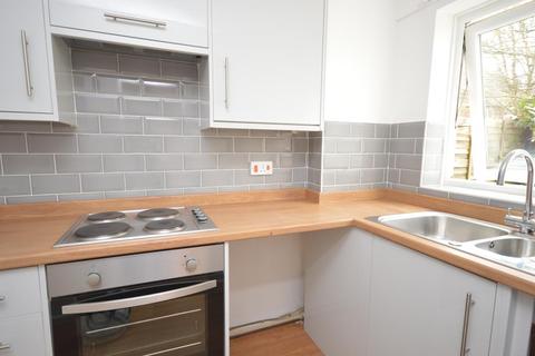 2 bedroom terraced house to rent - Bankview, Lymington, Hampshire, SO41 8YG