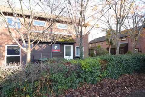 2 bedroom end of terrace house to rent, Bankview, Lymington, Hampshire, SO41 8YH