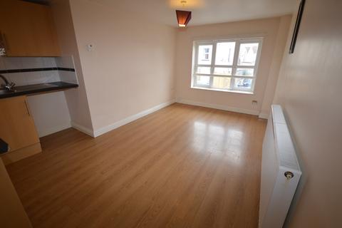 1 bedroom flat to rent, South Street, Pennington, Lymington, Hampshire, SO41 8ED