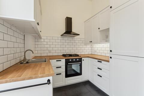 2 bedroom flat to rent, Turnberry Road, Flat 1/1, Hyndland, Glasgow, G11 5AE