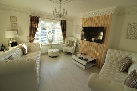3 bedroom end of terrace house for sale - Bramwell Road, Hendon, Sunderland, SR2