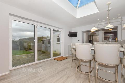 4 bedroom detached house for sale, Chulkhurst, Biddenden, Kent