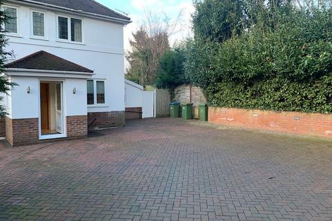 4 bedroom detached house to rent - Saxlholm Close, Bassett