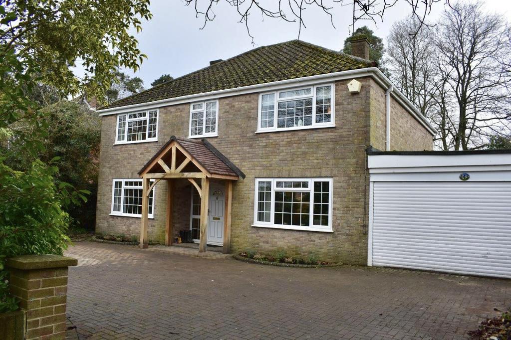 Priory Road, Hungerford RG17 4 bed detached house £835,000