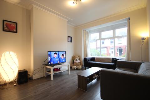 undefined, Estcourt Avenue, Headingley, Leeds