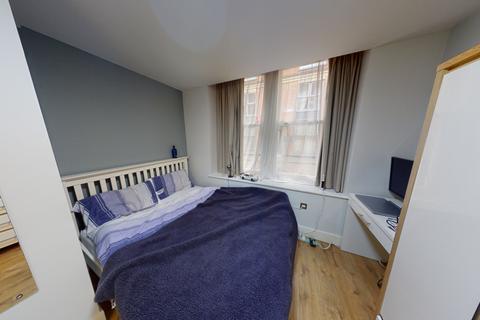 5 bedroom flat to rent, B4 Catherine House, 31 Ristes Place