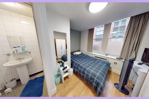 5 bedroom flat to rent, B4 Catherine House, 31 Ristes Place