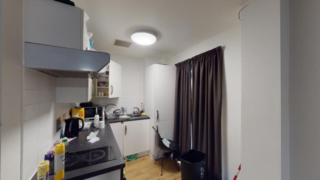Studio to rent