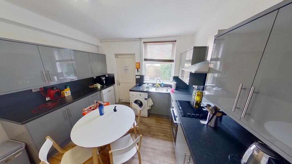26-Cromwell-St-09092022 160645