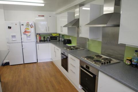 8 bedroom flat to rent, Flat 1, 3a The Poultry, Nottingham, NG1 2HW