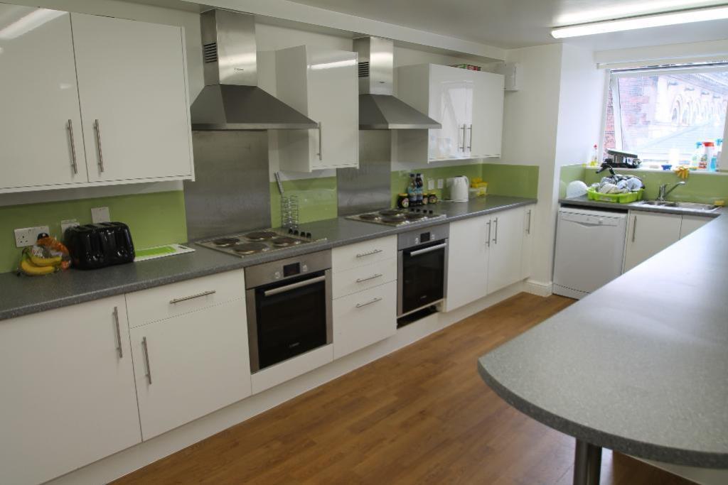 1,3 APOULTRYKITCHEN lge