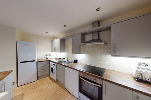 5 bedroom flat to rent, Flat 2, Ormiston House, 34 Pelham Street, Nottingham, NG1 2EG