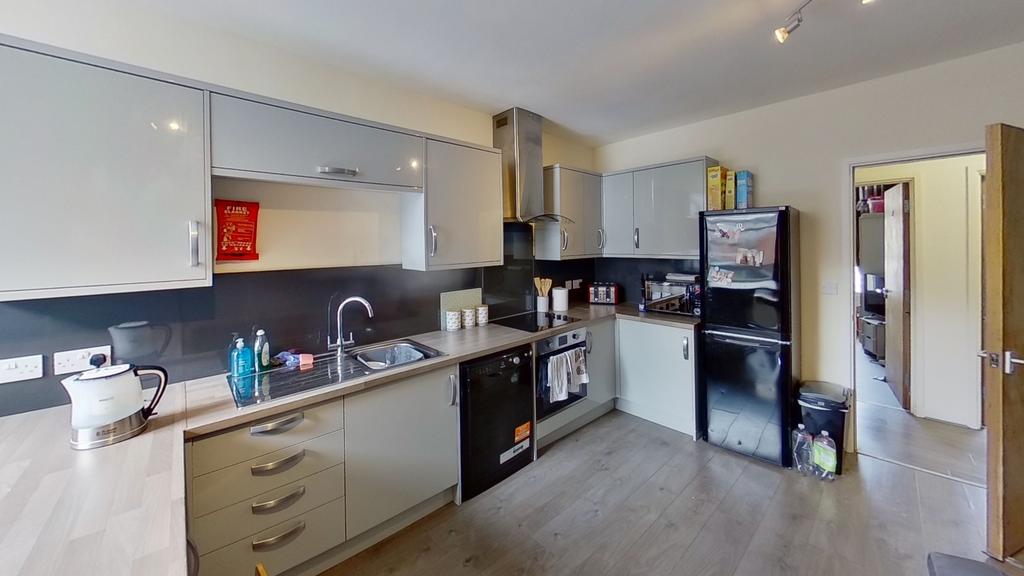 Flat-5-Equitable-House-Kitchen