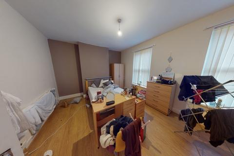 4 bedroom terraced house to rent, 39 Maple Street, Hyson Green, Nottingham, NG7 6AD