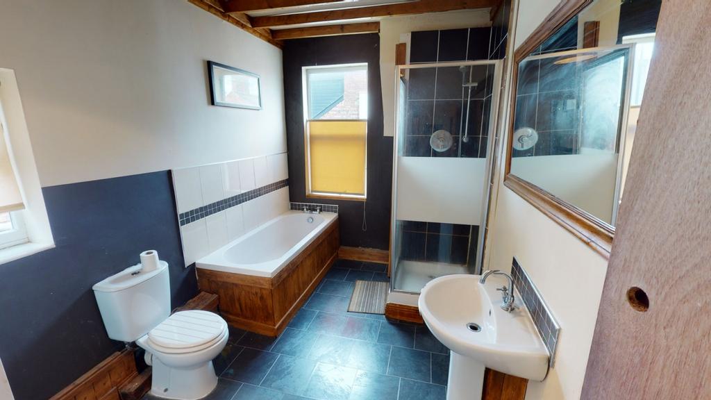 House in Nottingham - View 3