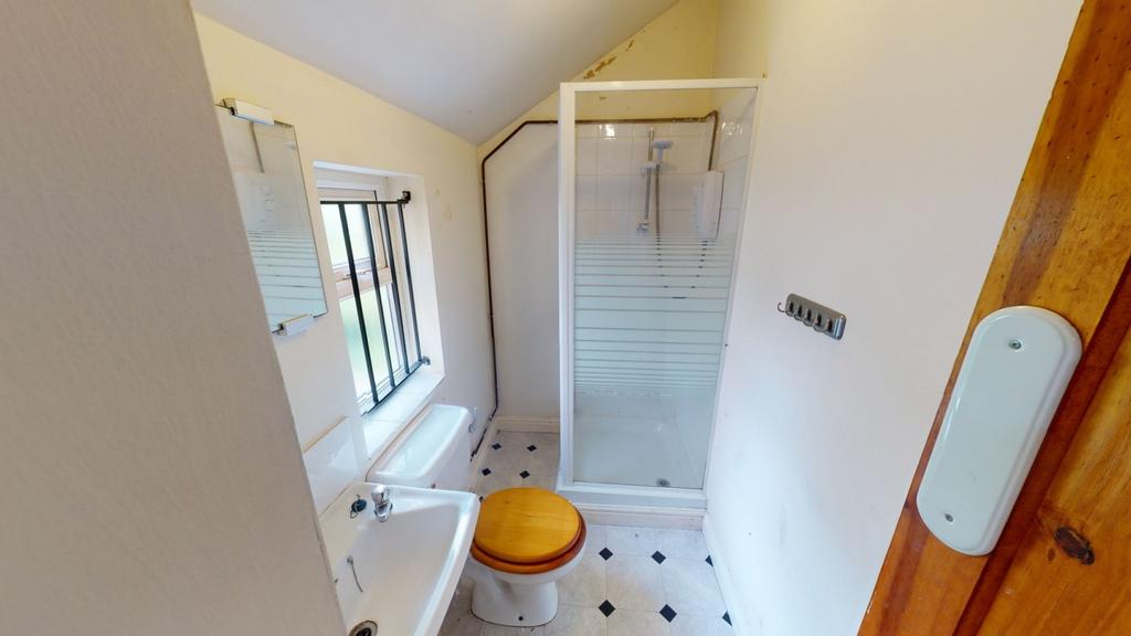 House in Nottingham - View 4