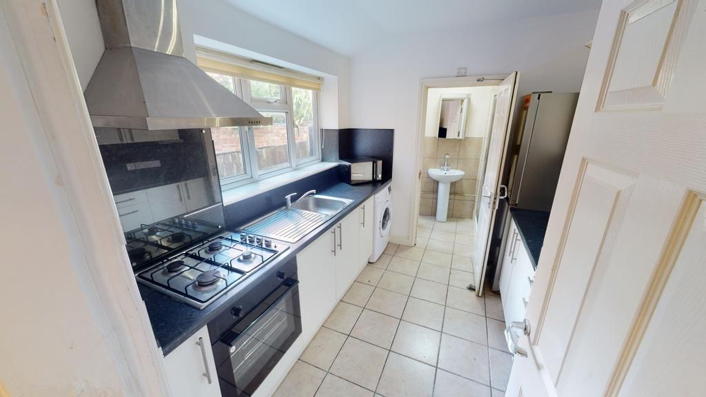 28-Russell-Street-08042023 163619