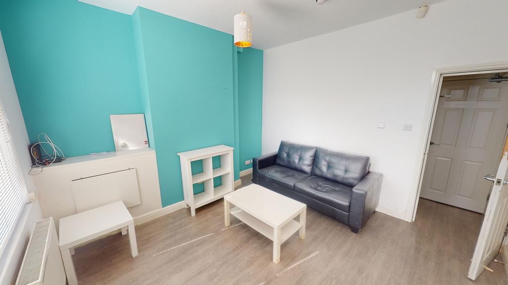 28-Russell-Street-08042023 163501