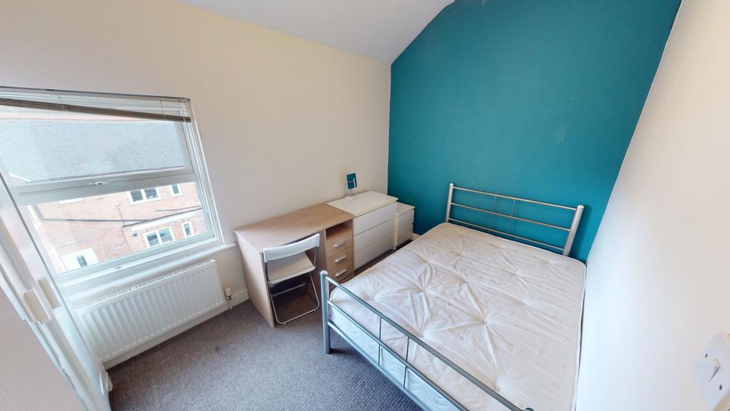 28-Russell-Street-08042023 163940