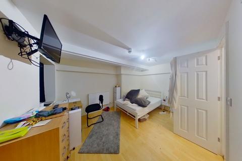 4 bedroom ground floor flat to rent, Flat B,  16 Newstead Grove, The Arboretum, Nottingham, NG1 4GZ