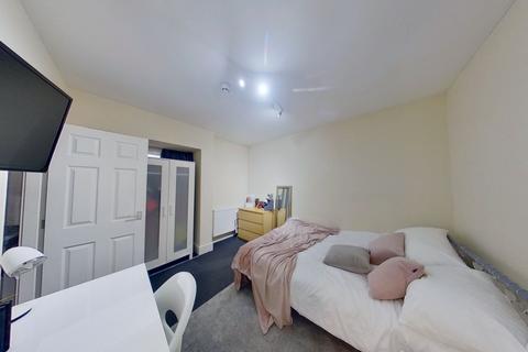 undefined, Flat B,  16 Newstead Grove, The Arboretum, Nottingham, NG1 4GZ