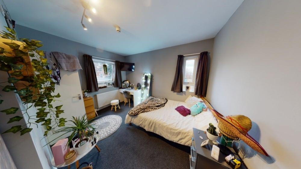 Bedroom 7x2