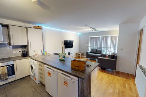 5 bedroom apartment to rent, Apt 4 6 Kilbourn Street, Nottingham, NG3 1BD