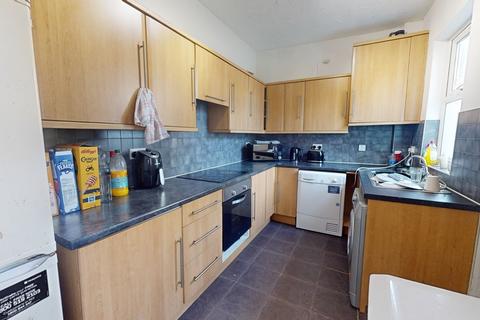 5 bedroom terraced house to rent, 47 Watkin Street, Nottingham, NG3 1DL