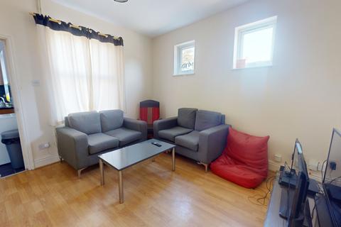 5 bedroom terraced house to rent, 47 Watkin Street, Nottingham, NG3 1DL