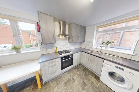 60 Cromwell Street, Nottingham, NG7 4GJ