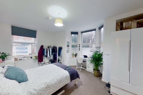 2 bedroom ground floor flat to rent, Flat 1, 61 Bentinck Road, Nottingham, NG7 4AG