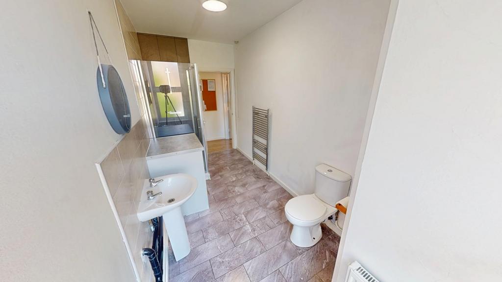 Flat-2-61-Bentinck-Road-06182025 100256