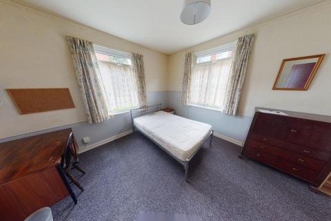 5 bedroom semi-detached house to rent, 3 Colville Villas, The Arboretum, Nottingham, NG1 4HN