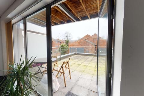 Flat 1.2 Cymbeline House