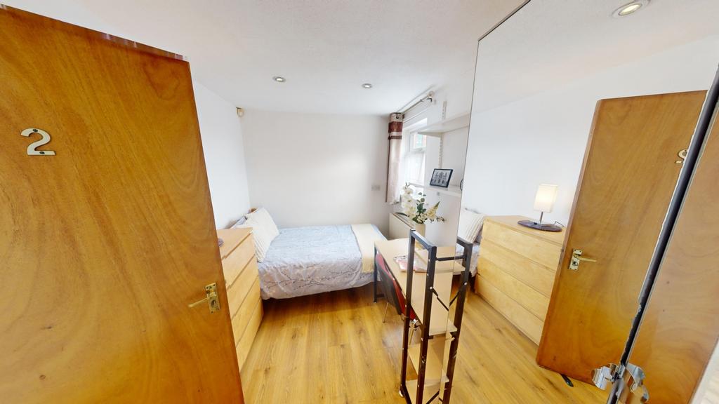 Flat-C-16 A-Colville-Street-09042024 142211