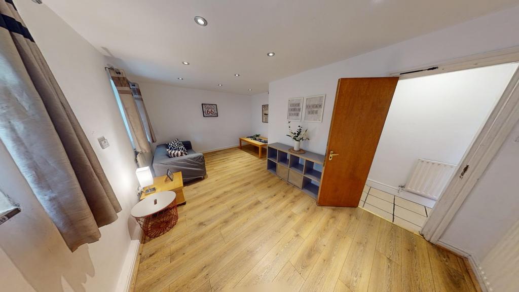 Flat-C-16 A-Colville-Street-09042024 140431