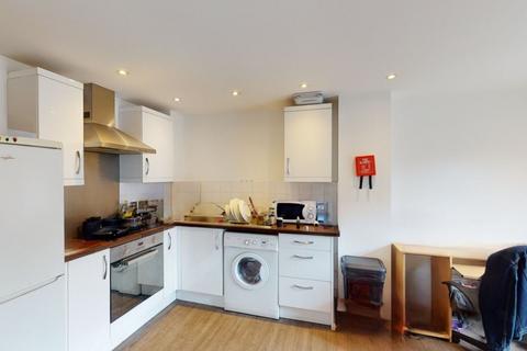 undefined, FLat 1.7 Cymbeline House