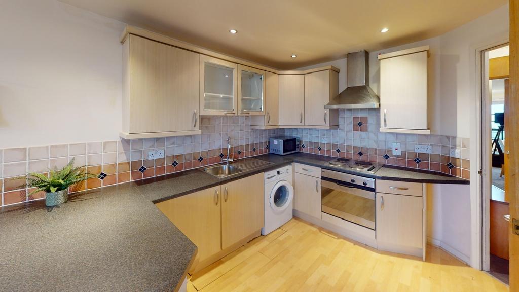 20 Royal Victoria Court Kitchen