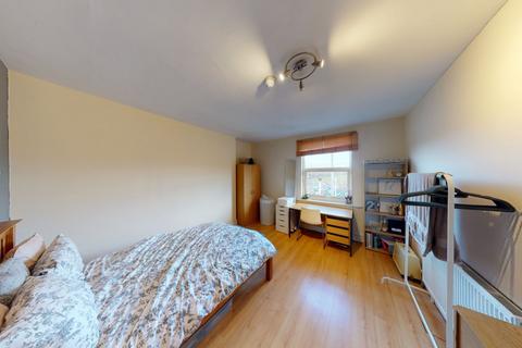 8 bedroom semi-detached house to rent - 21 Noel Street