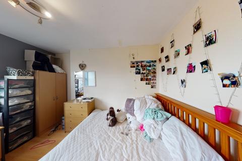 8 bedroom semi-detached house to rent - 21 Noel Street