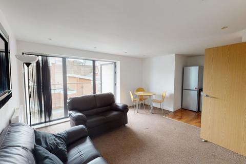 2 bedroom flat to rent, Flat 3.2 Cymbeline House, NG1 4FQ