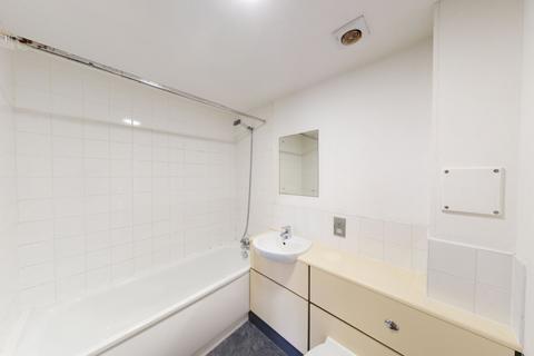 undefined, Flat 3.2 Cymbeline House, NG1 4FQ
