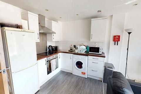undefined, FLat 3.7 Cymbeline House