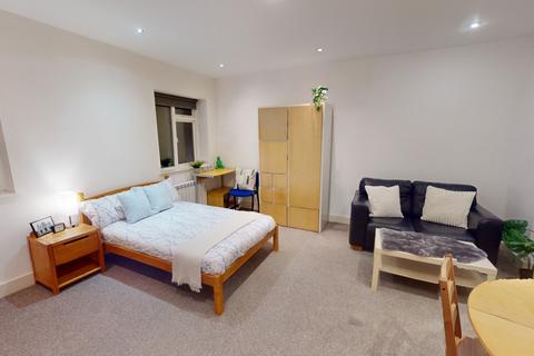 Apt 4, 2 North Sherwood Street, Nottingham, NG1 4DD