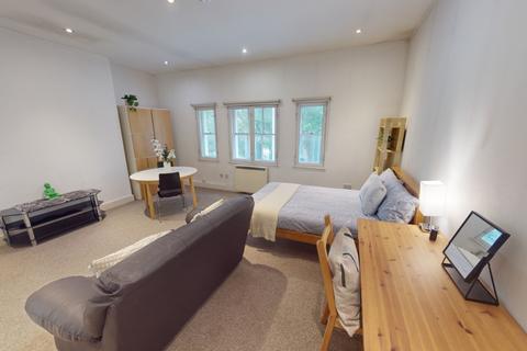 1 bedroom ground floor flat to rent, Apt 5, 2 North Sherwood Street, Nottingham, NG1 4DD