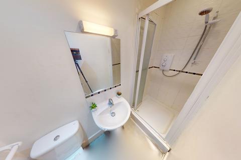 undefined, Apt 6, 2 North Sherwood Street, Nottingham, NG1 4DD