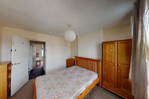 3 bedroom terraced house to rent - 39 Acourt Street