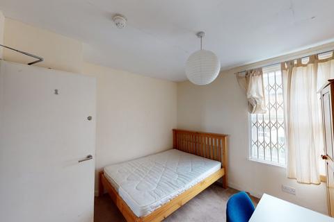 3 bedroom terraced house to rent - 39 Acourt Street
