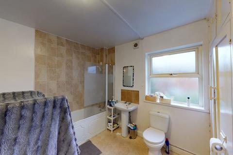 4 bedroom terraced house to rent, 45 Cromwell Street, NG7 4GL