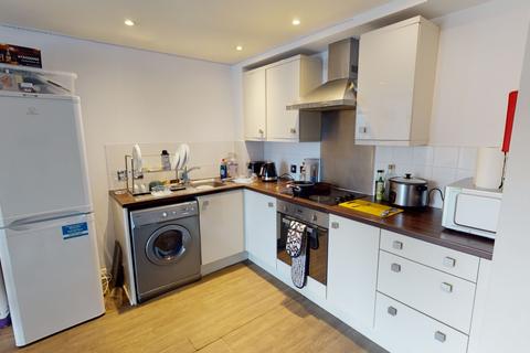 2 bedroom ground floor flat to rent, Flat 4.5 Cymbeline House
